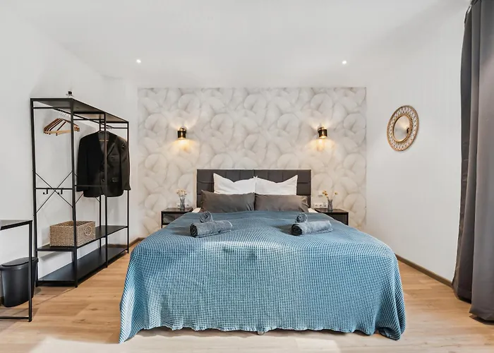 Appartement Grosszuegiges - Blue - In Sw Schweinfurt